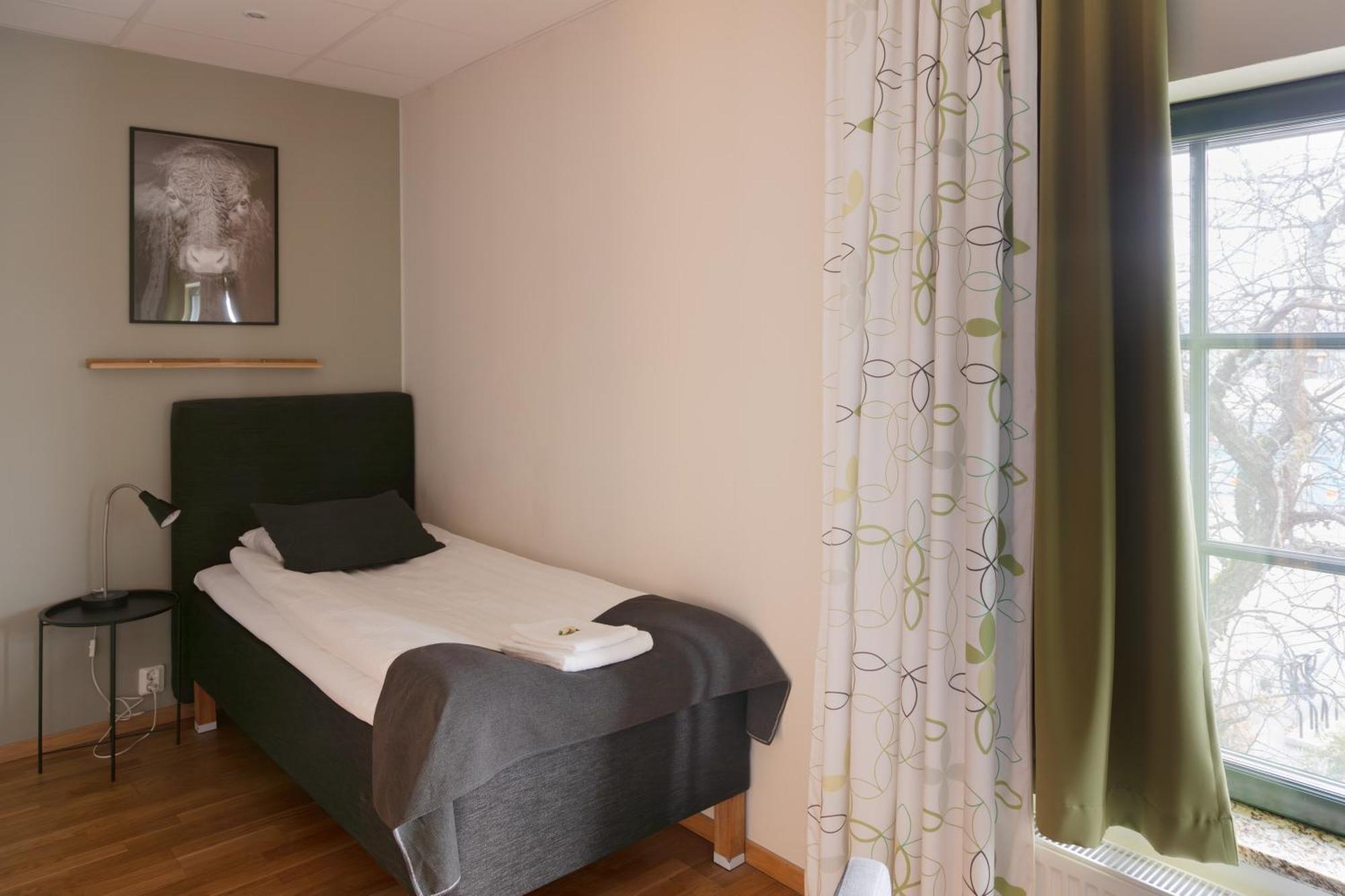 Hotell Valsaren ヴェステロース エクステリア 写真